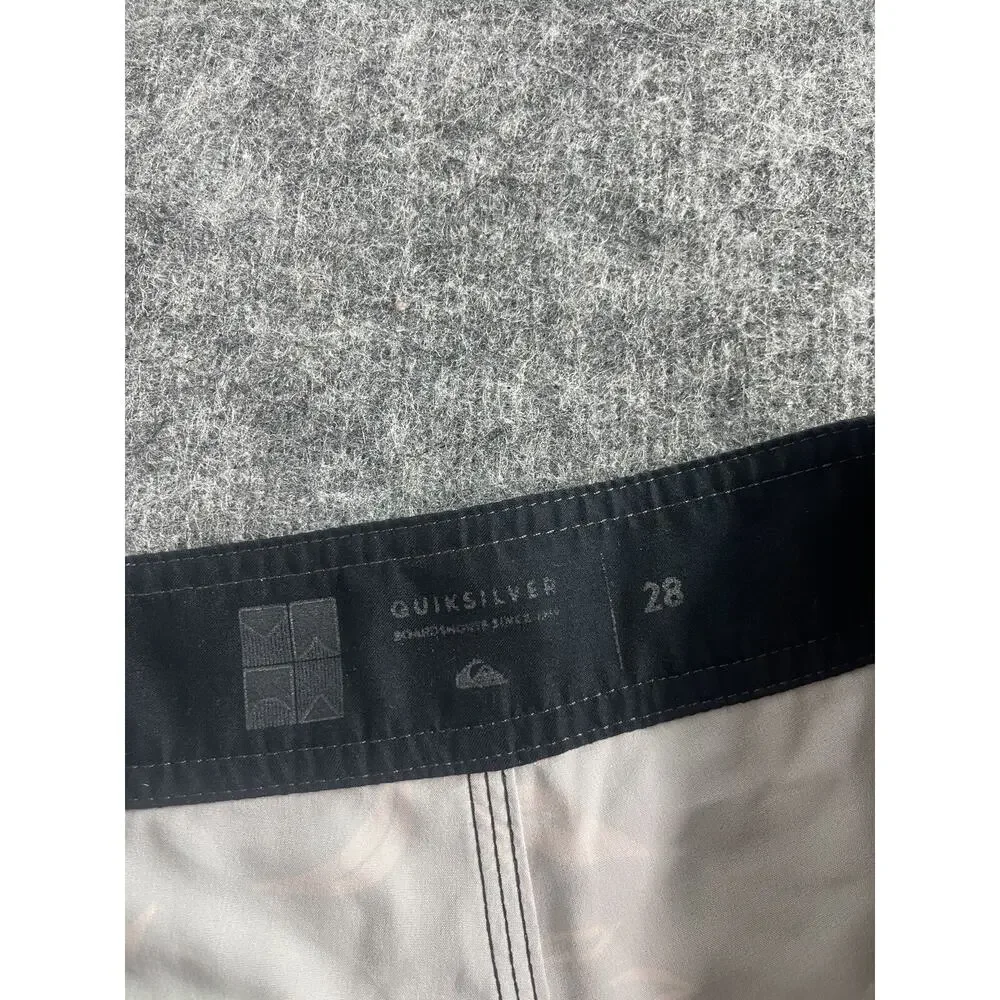 Quiksilver Board Shorts Mens 28 Brown Blue Swim Trunks Pineapple Print N100
